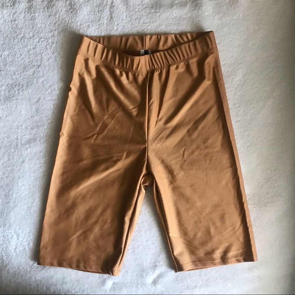 Biker shorts ๐ฉณ - Picture 3 of 3